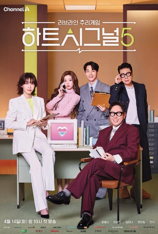 角质继母穿着紧身牛仔裤性交【FamilyStrokes】 - 69堂