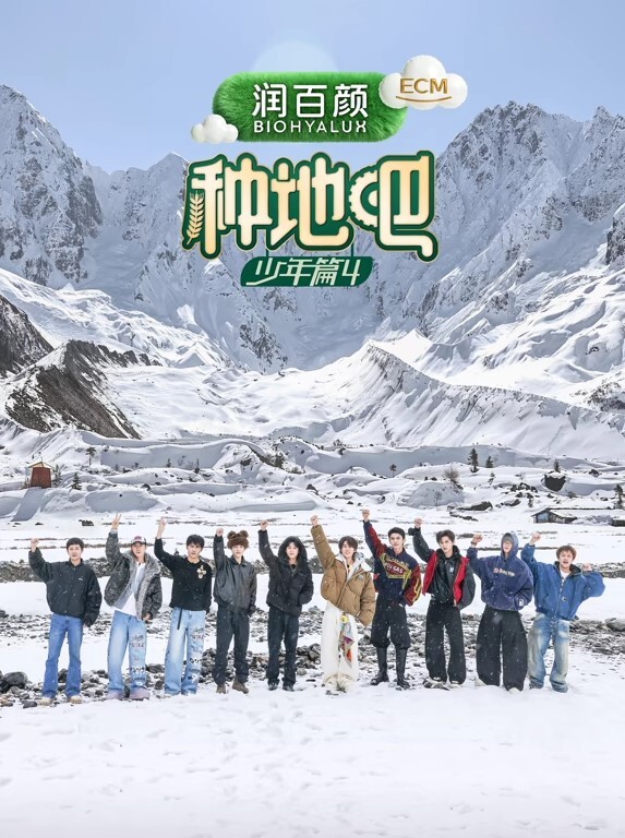 砖头危险拍打娜塔莉惊人的大肥臀【BangBrosNetwork】 - 69堂